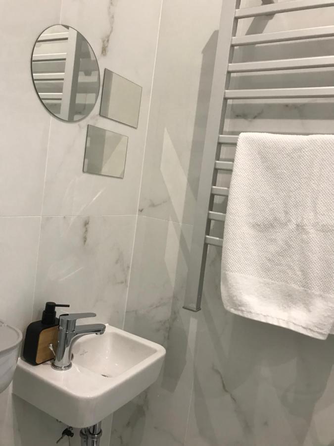 Greatforest Rosehill 2 Apartman -Bmw- เดเบรตเซน ภายนอก รูปภาพ